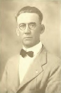 Josiah Chaille, a founder of Wynwood, changed Miami by designing our current grid system in 1920.
Find out more in our new episode:
Wynwood