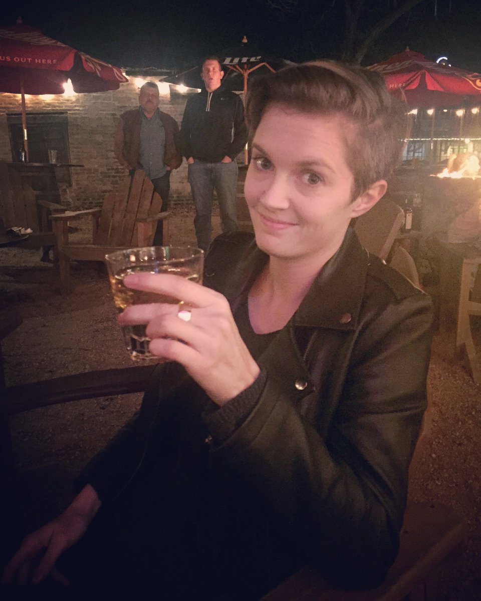 LezComedy's tweet photo. Cheers! It's Thursday! You're almost to the finish line. 🏃🏃🏃🏃🏃🏃🏃🏃🏃🏃🏃��🏼
#rebekah #lesbian #lgbt #humanrights #comedy #30daysoflezbihonest https://t.co/wf4t1mTnON