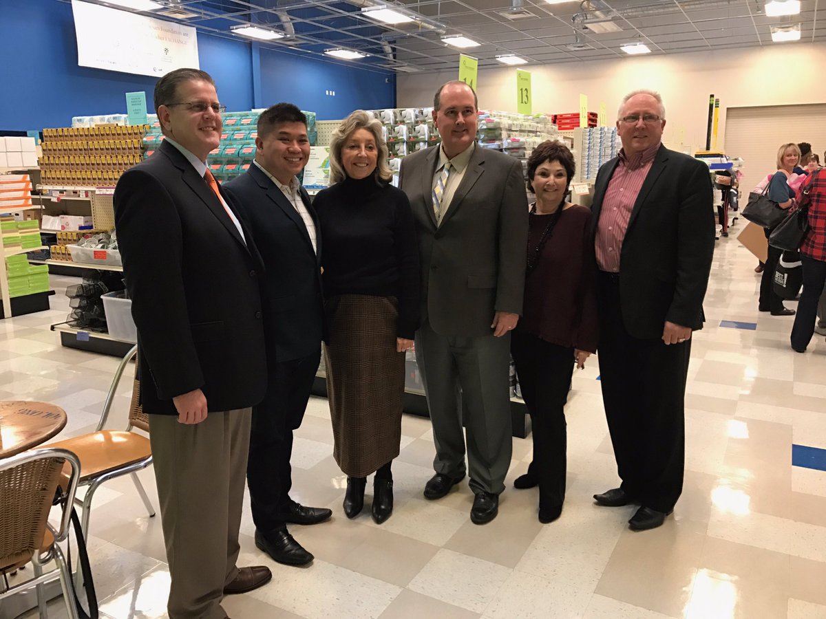 Judi Steele tweet media