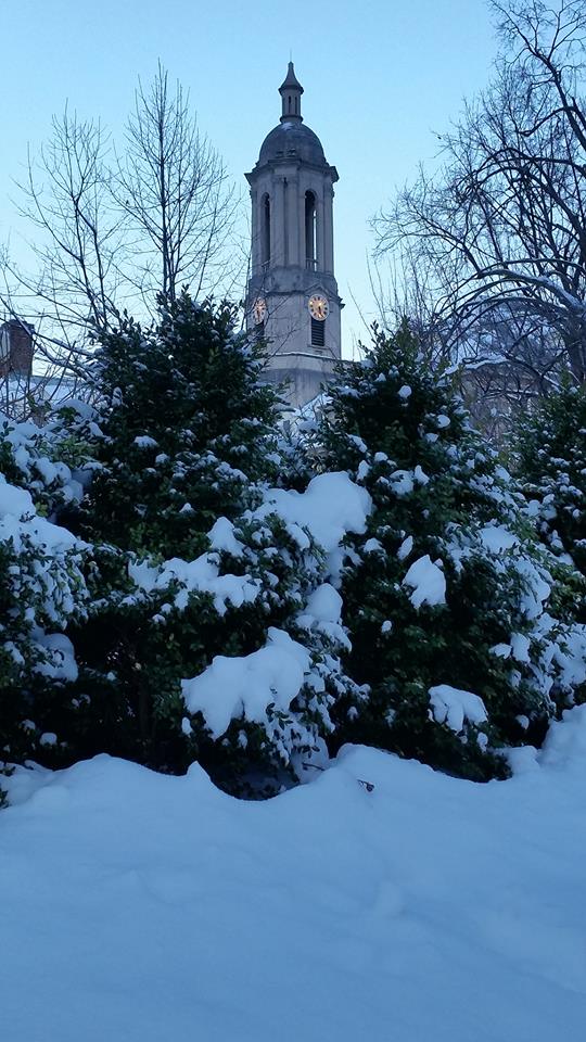 SCLadies1st's tweet image. Looking good in the snow this eveing @Penn_State. @PSUWeather @WeatherNation @NEWeatherWx #SnowFinally