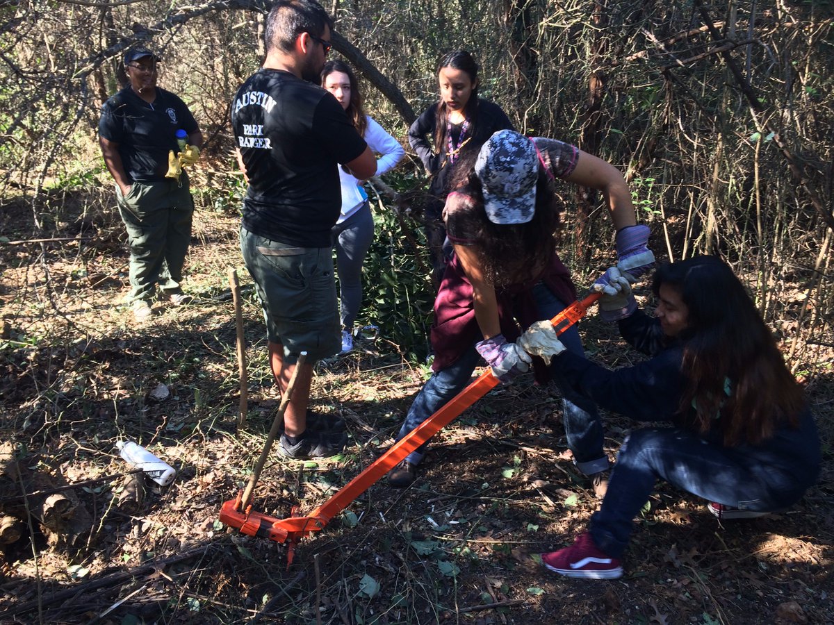 Kaci Farr tweet media