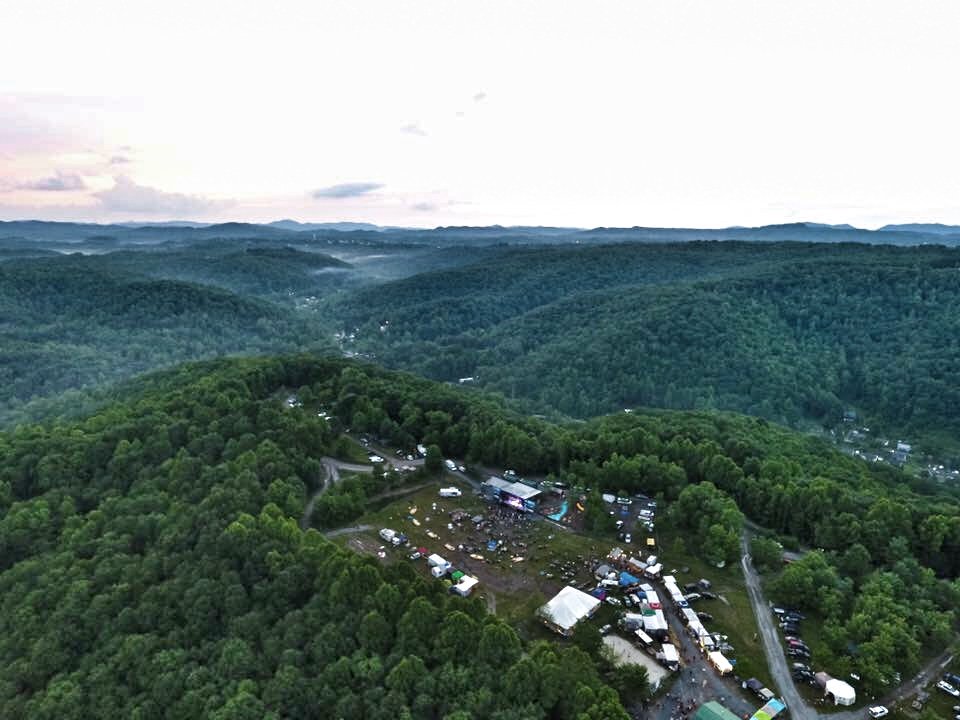 MMFestWV's tweet photo. #Earlybird ticket sales end on #ValentinesDay π 2/15 ticket prices increase. Get yours today #MMFest2017 #GoToWV https://t.co/6JaqnUPYBY https://t.co/eZoYIcJuRR