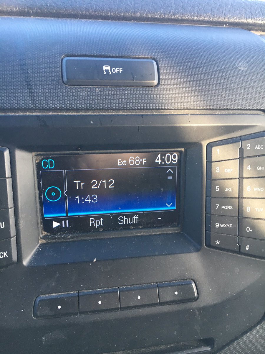 roxi_mccormick's tweet photo. A little warm in Colorado in February. #bringbackwinter #notreadyforspring https://t.co/3SdUTetWf9