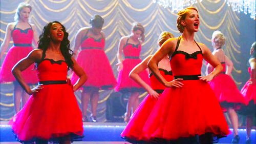 TypicalGleeks's tweet image. Choose one Treble Tones performance