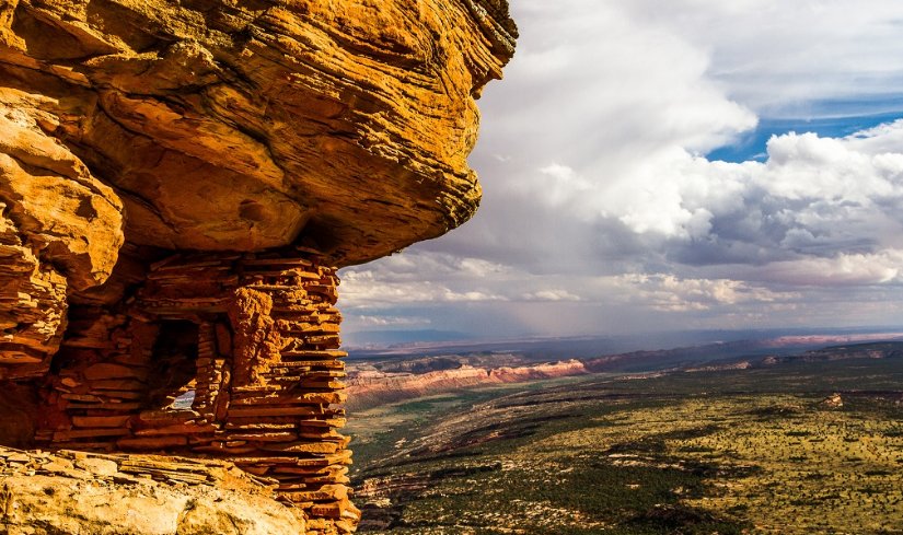 Arcteryx's tweet image. Let's join forces to protect public lands &amp;amp; wild spaces. We have decided to withdraw from Outdoor Retailer:  blog.arcteryx.com/arcteryx-withd…