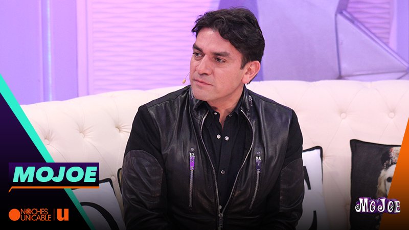 MontseYJoe's tweet photo. .@jorgesalinasmex te muestra cómo te ves cuando estás en una fiesta y no conoces a nadie, ¡míralo hoy a las 11 pm en los #SábadosDeMOJOE! https://t.co/DOKtB0Med2