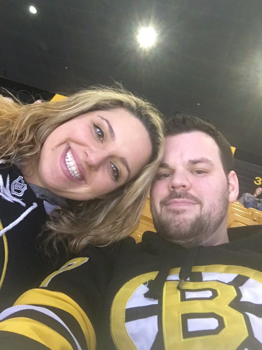 OffTheRopes1's tweet photo. #NHLBruins Blizzard Bruins 30th Birthday!!! https://t.co/E31p2gEwoA