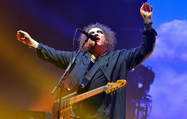 NME's tweet photo. 29 beautiful lyrics about love https://t.co/65NUyLDTKZ https://t.co/srocrDtMIY
