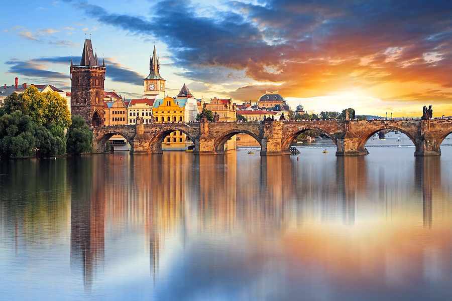 AmazingCities_'s tweet photo. PRAGUE, CZECH REPUBLIC🇨🇿 https://t.co/bAsmLEmvYD