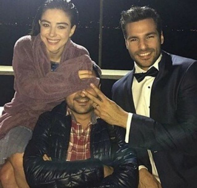 faarheza_laa's tweet photo. 😘😘😘 @SerkanCayoglu https://t.co/UZvLPY9zvw