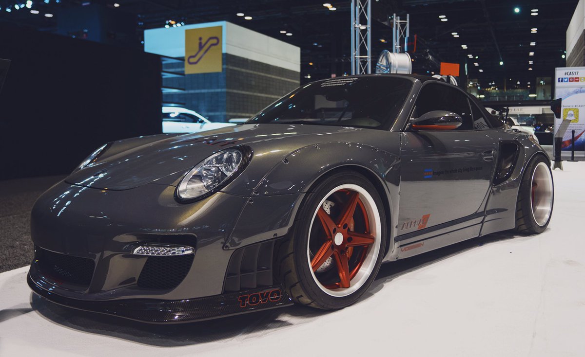 kingofrollers's tweet photo. WideAF | The Auto Art https://t.co/DjfwqLGT7B