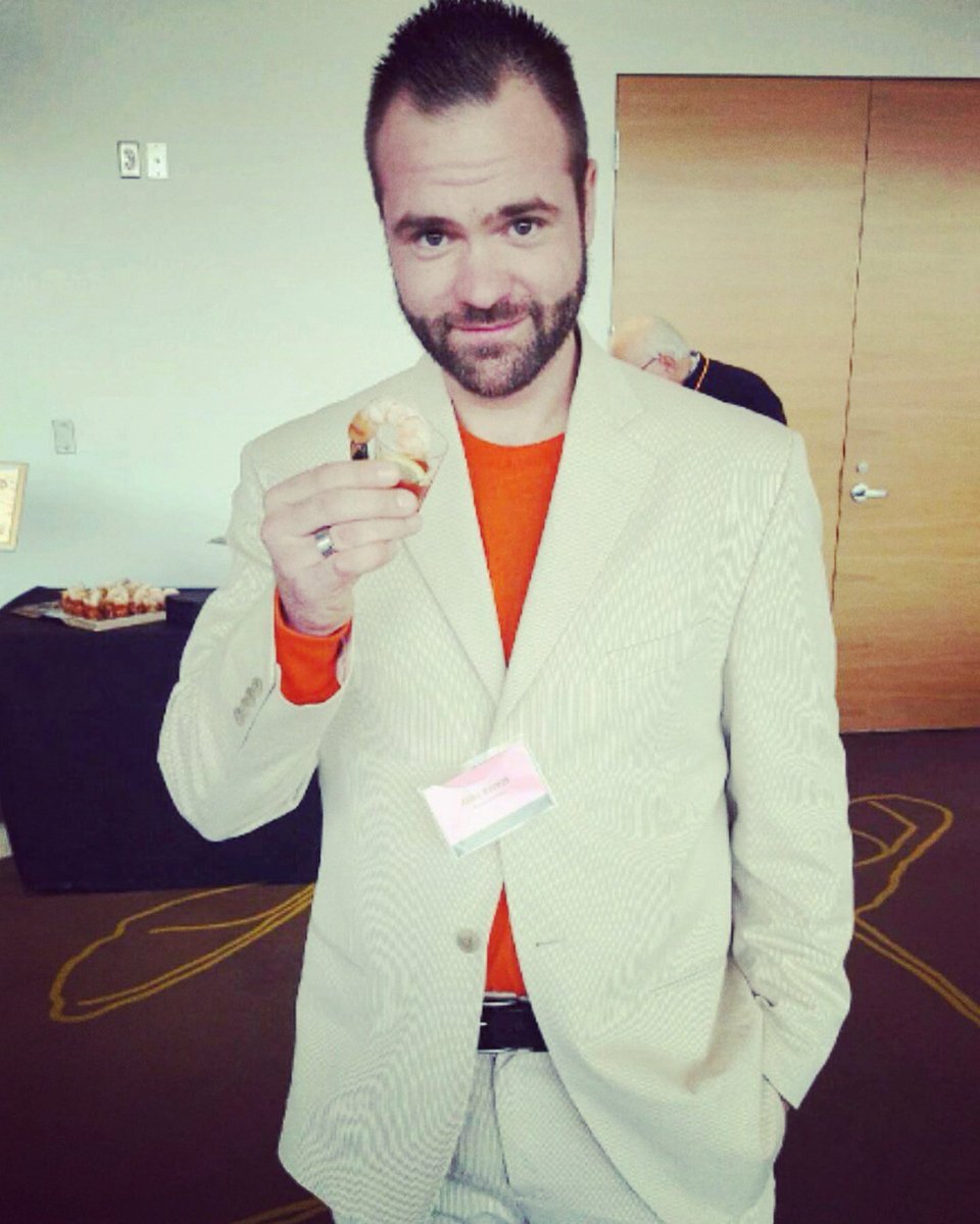 MarketMike1's tweet photo. #80s #themeparty #amescenter #experienceburnsville #30years #celebration #myburnsville #minutemike https://t.co/VOxpQZJO4D