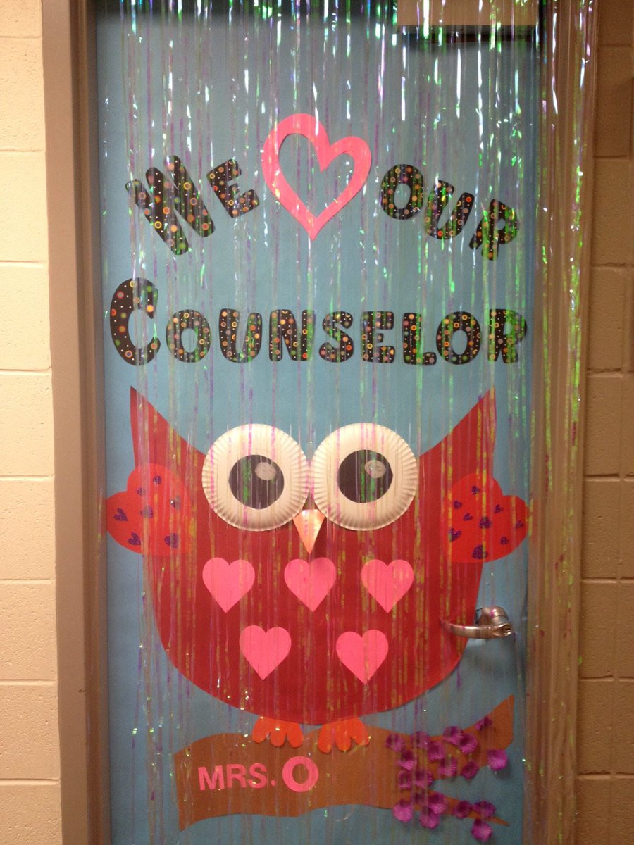 Reynoldsdillos's tweet photo. Happy Counselors week. Thank you for all you do. #BelieveInSpring https://t.co/LVbthgc5CM