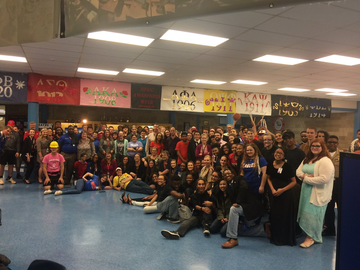 Thanks to all of the clubs, organizations, and sport teams that speed up to our annual Curriculum Fair. You guys are awesome!