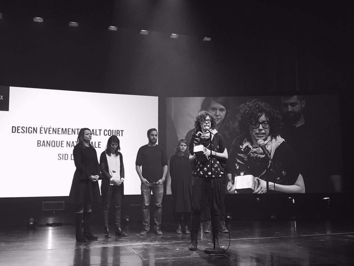 SidLee's tweet photo. Pas mal fiers de notre équipe qui ramène un Grafika à la maison #ALTCourt x @banquenationale #Grafika20ans https://t.co/FI4oGkb3np