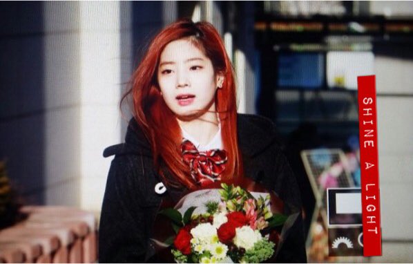 170210 졸업식 
트와이스 다현, 강추위보다 살인적인 미모😊 
#트와이스 #다현 #twice #dahyun
