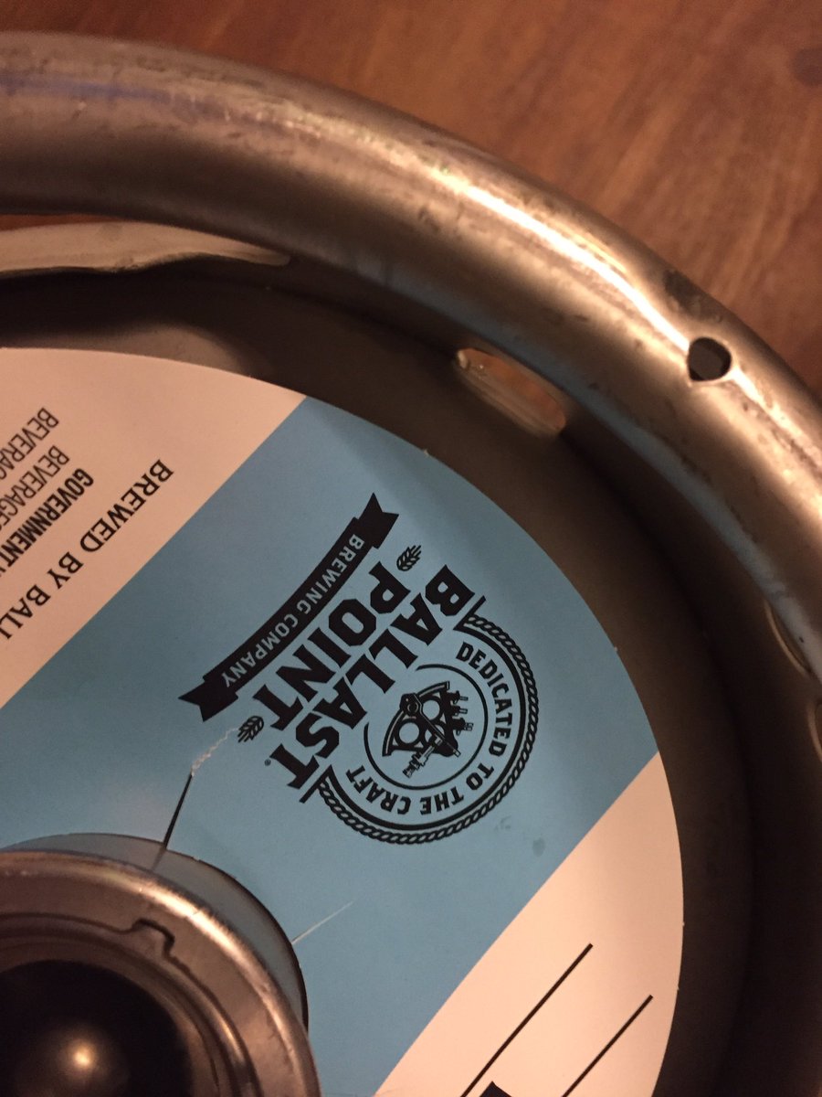 Welcome to our Virginia only taps <a href="/BPbrewing/">Peter Jenkins</a>! Excited to have another Cali transplant to the #roanoke region <a href="/MonksBBQ/">Monks BBQ</a> #vacraftbeer #bbq