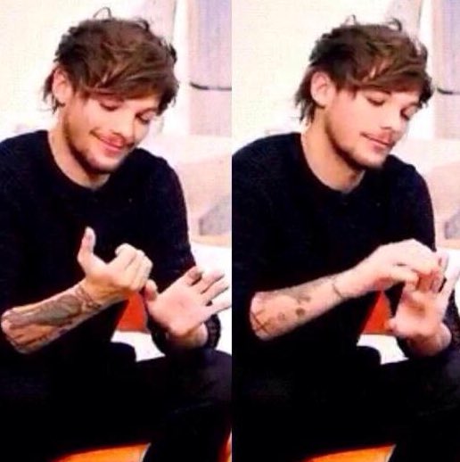 alejand45460626's tweet image. &quot;Las directioners simpre votan el último día y ganan.&quot; - La ley del fandom

DIRECTIONERS LEGENDS
#OneDBestFans