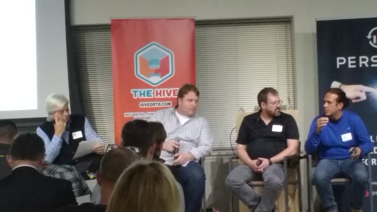 dturchin's tweet photo. @HiveData event: #AI for #IT ops from the masters... @jfhuard @Jfitzhugh @editingwhiz. Nice work guys. https://t.co/EIrDvRN1VC
