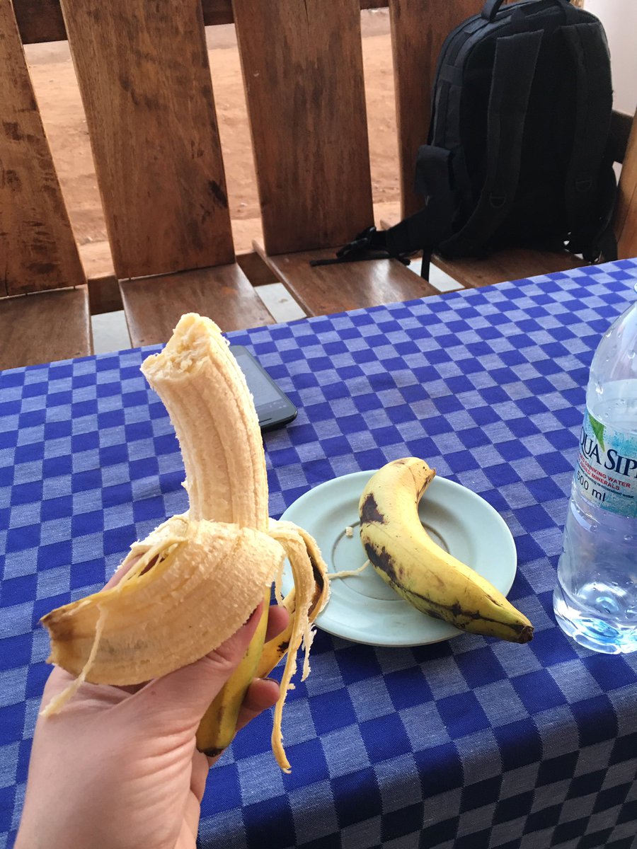 myamy_vicy's tweet photo. #bucketshower & banana breakfast #Bweyale https://t.co/OKIMvJ1Iek