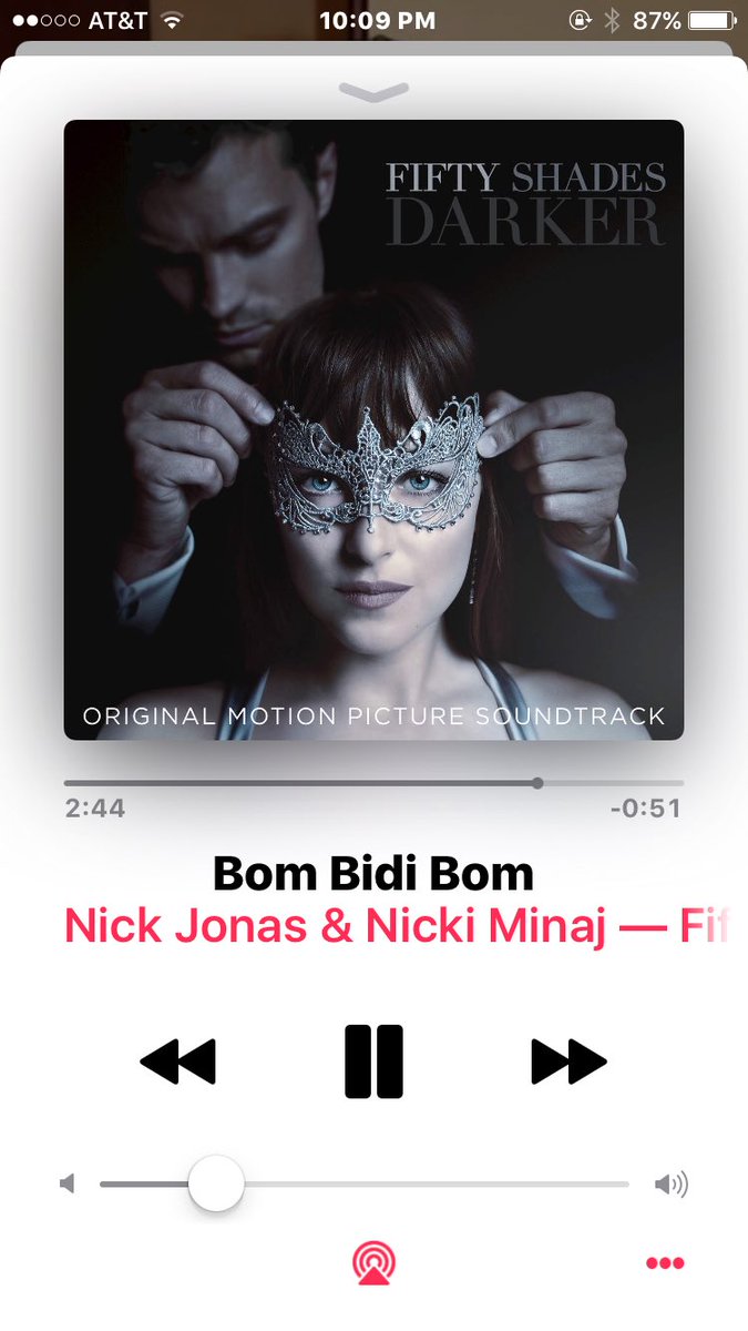 unflavorful's tweet photo. YESSS 😍💕 ! @NICKIMINAJ @nickjonas #BomBidiBom #FiftyShadesDarker https://t.co/CjjMUl5PQd
