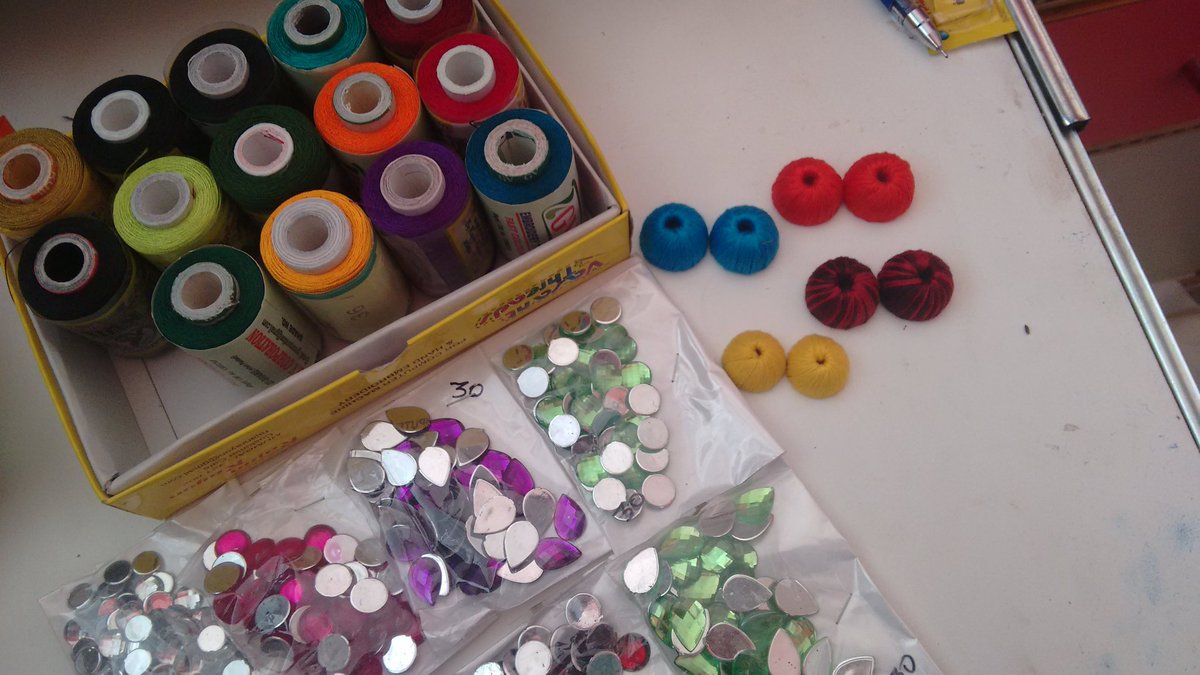 Gamunu_keda's tweet image. Kannama on floor #nexttry #silkthread jwellery #kansjwellery 
Colors of life 😍