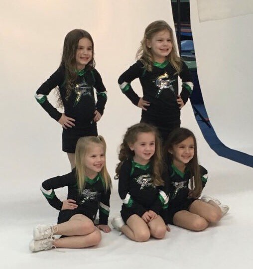 CheerForceSimi tweet media