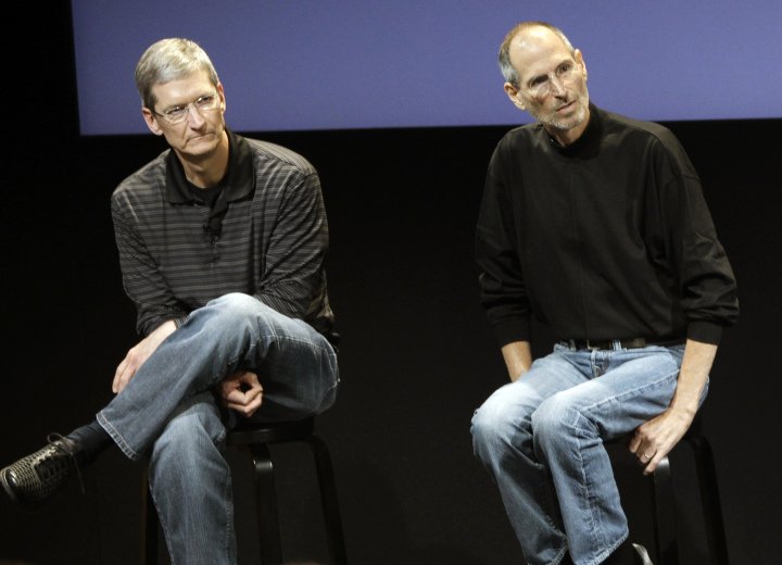 FortuneMagazine's tweet image. Tim Cook just reminded everyone that Steve Jobs was the son of an immigrant for.tn/2ksfn3g