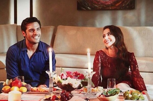 faarheza_laa's tweet photo. 😘😘😘 @SerkanCayoglu @ozgecangurel 😍😍😍 https://t.co/ZAnFYMKoWo