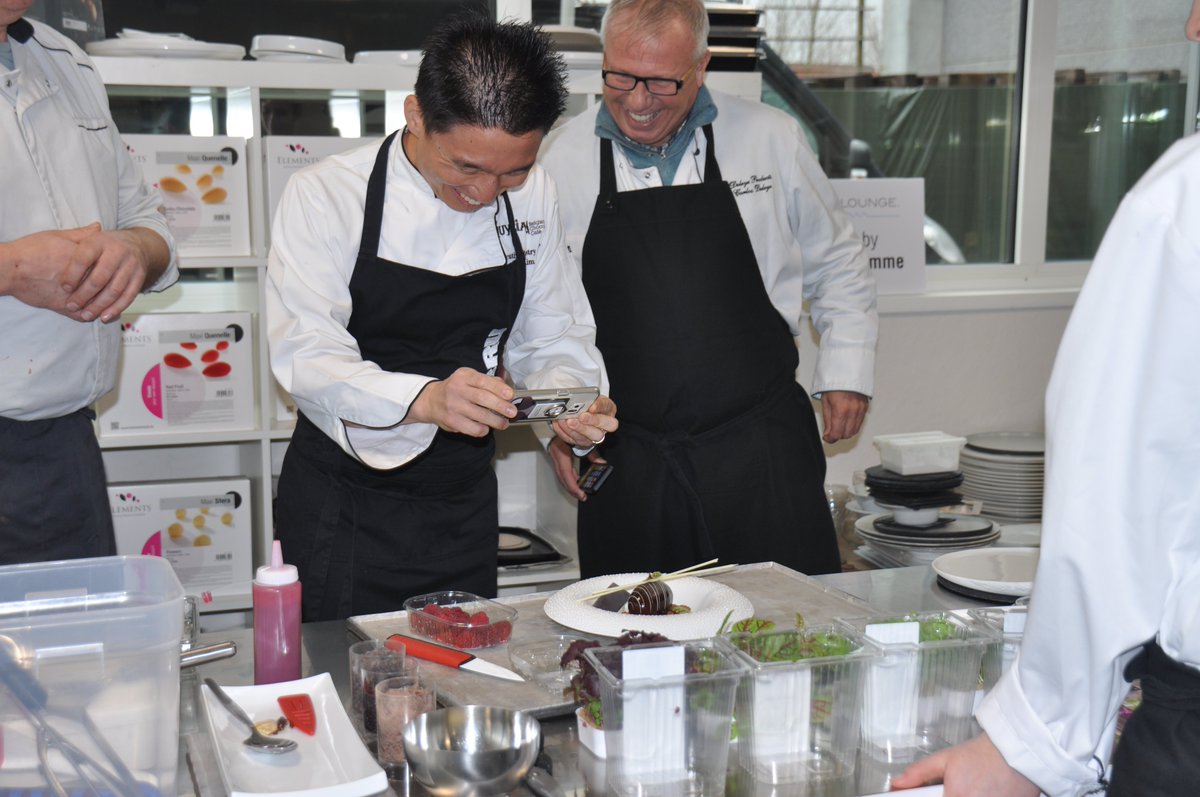 DiamondCollect3's tweet image. This week we're very pleased to welcome 2 chefs from Australia.