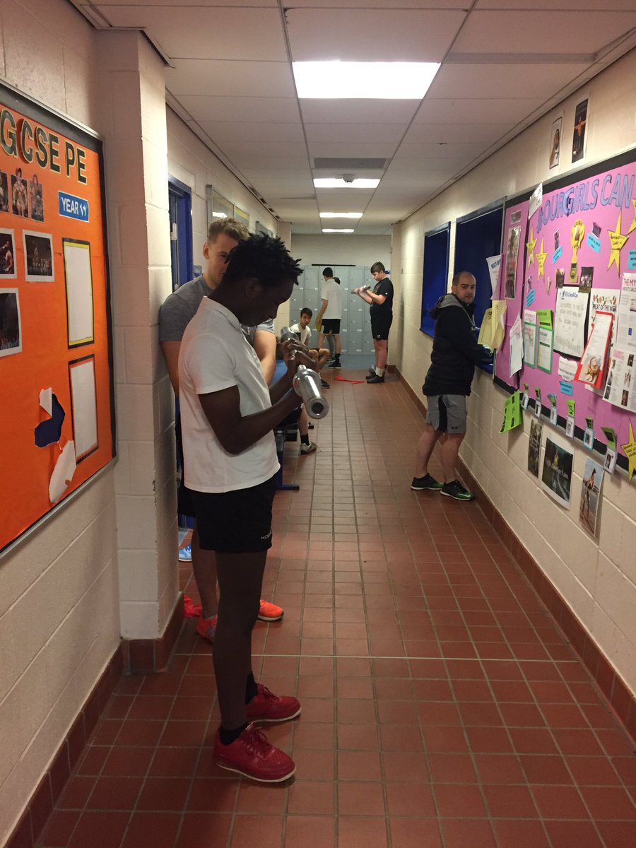 StJoesRCpe's tweet photo. Year 9 program design and performance @CardiffMetS_PE Mr McG getting his pose on #fridaypose https://t.co/Pae9qYVptW