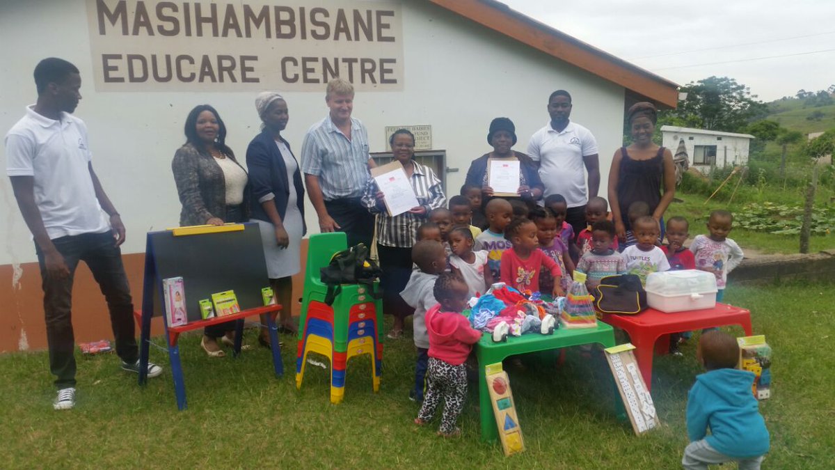 Mel_lilo1's tweet photo. @RHDHV_SA Just a glimpse of what we get up to in our KwaZulu-Natal Region #kzn #Msunduzi_Office #Ugu_Office. Enhancing Society Together https://t.co/NdHAbSMvGt