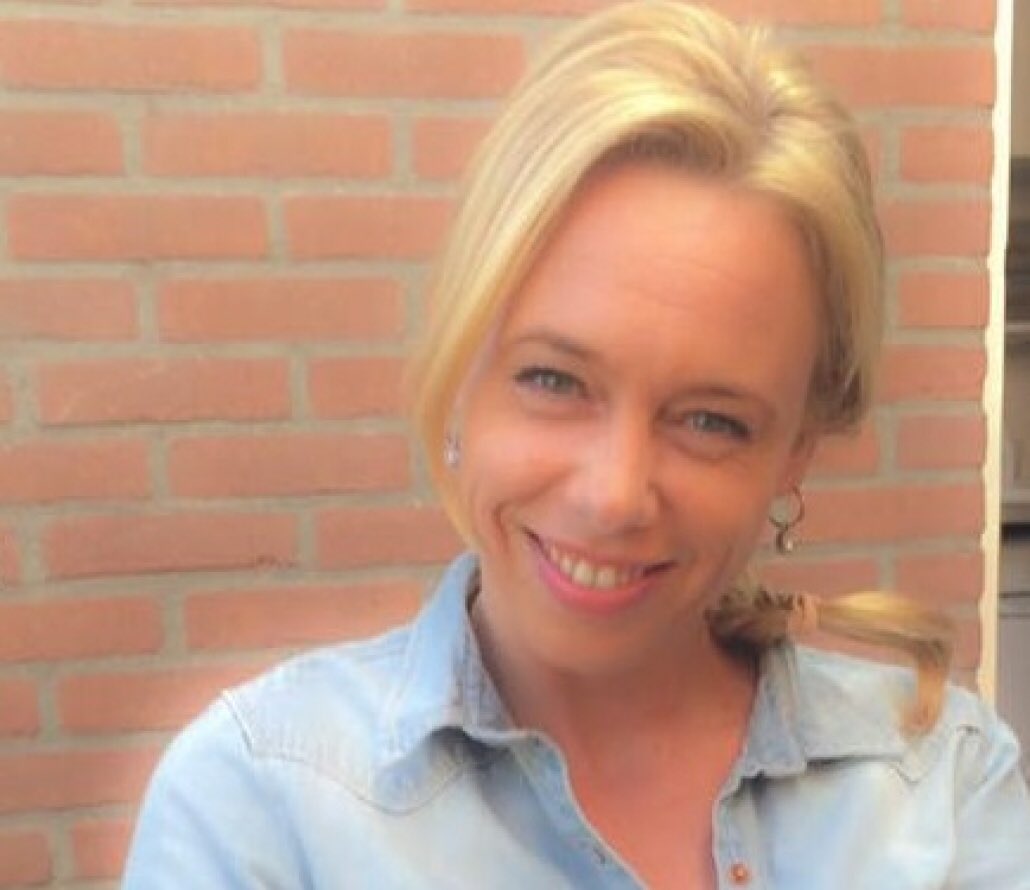 wegdamnieuws's tweet photo. Romaike Wolbers #Hengevelde bekent kleur, zie https://t.co/IIrq2sgmLo https://t.co/7z5Jxi1er5