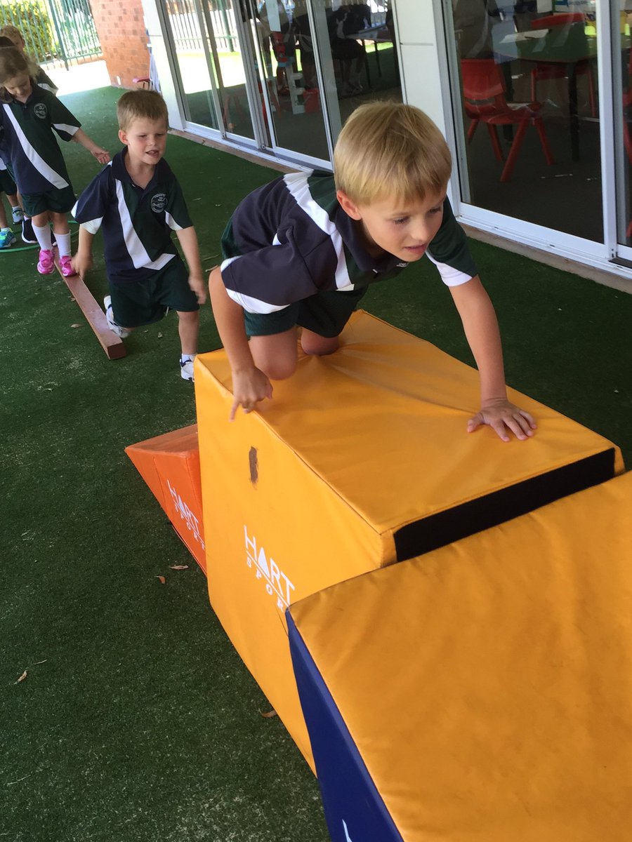 SPPS_PMQ's tweet image. Kinder&apos;s still have energy on Friday afternoon!