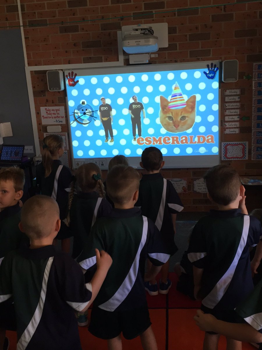 SPPS_PMQ's tweet image. Kinder&apos;s still have energy on Friday afternoon!