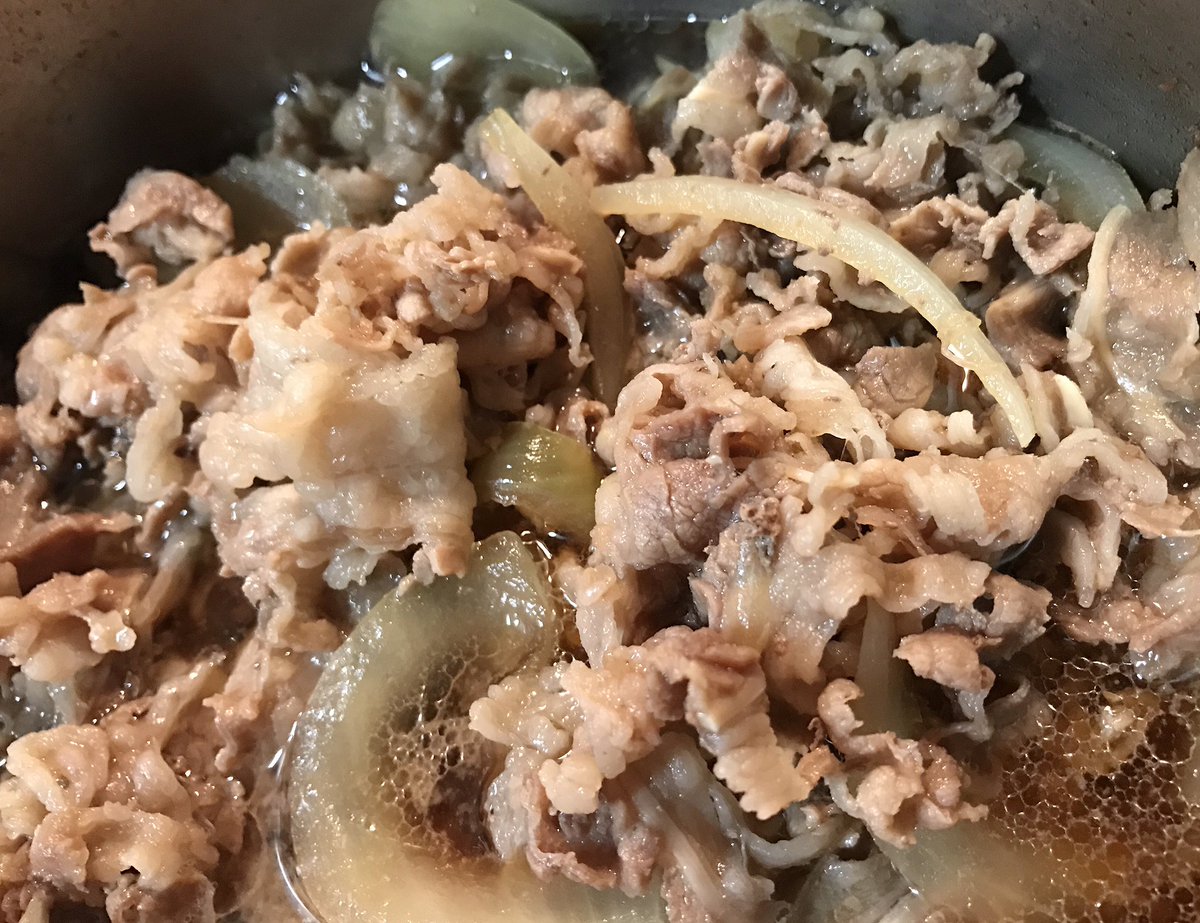 フィフィ Ikkoさんから頂いた はちみつしょうが 牛丼を作るときに砂糖の代わりに使ったんですが 味が整うので助かりました