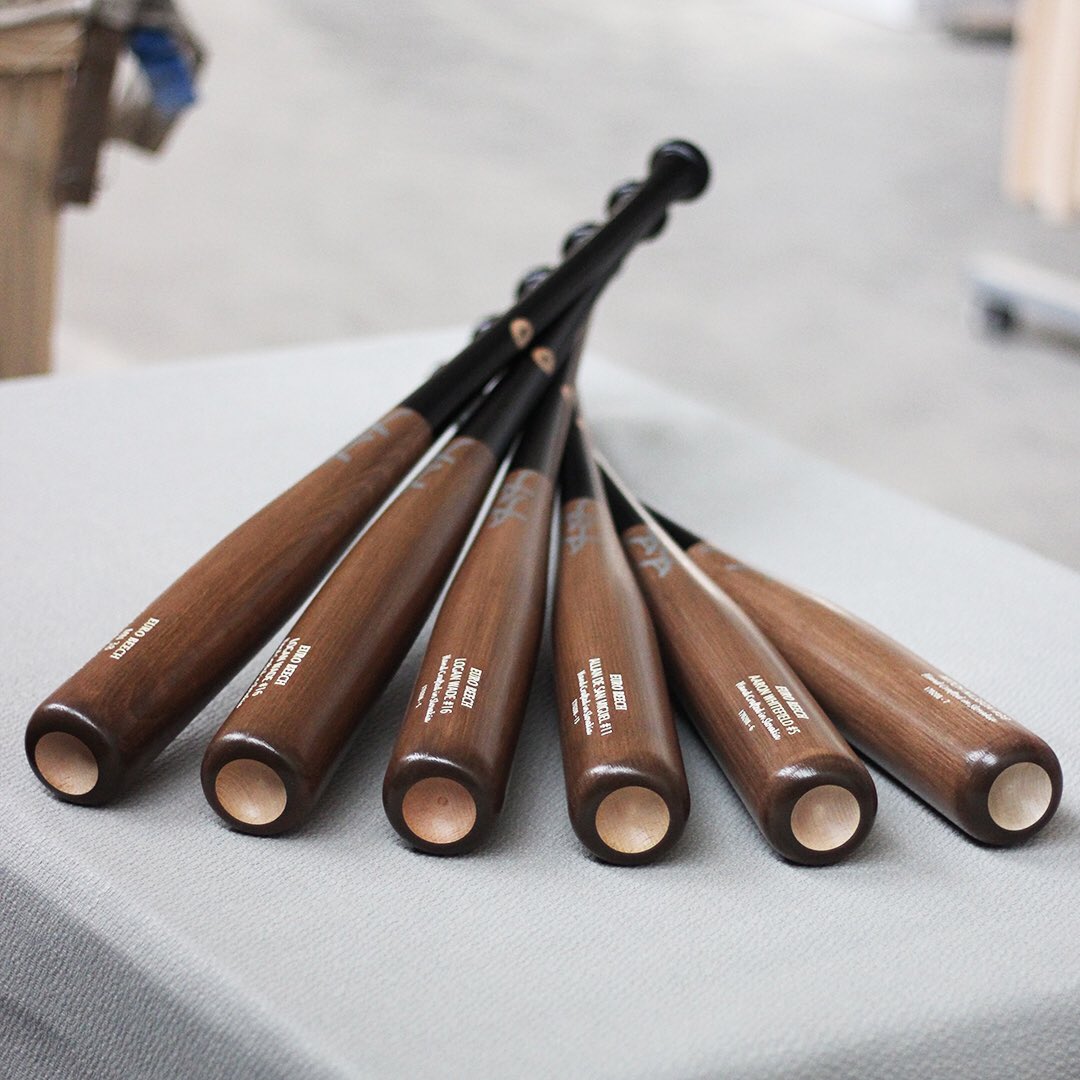 yayabaseball1's tweet photo. Hand Crafted yayabadeball bats for Australian pro players. #nationalteam #Australia #wbc2017 #weareyaya https://t.co/oQ4BxRXF6Q
