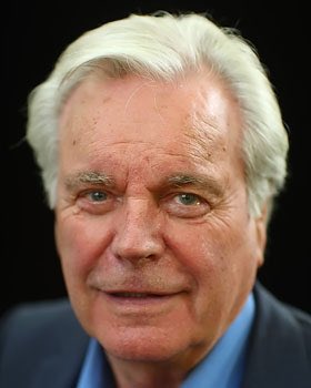 Today is a very special day!
Our Robert Wagner a.k.a. Anthony DiNozzo Senior turns 87! Happy birthday to him!  