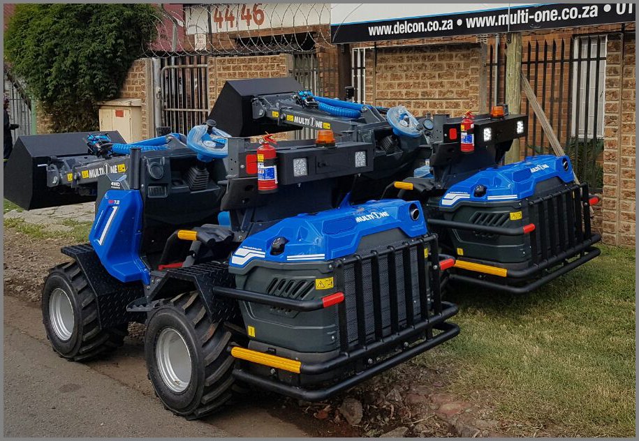 MultioneSa's tweet photo. First two of five underground loaders ready for delivery. Thank you Sibanye Gold! #GoldDiggers #multionesa #miningloader https://t.co/zFxvnpOrsJ