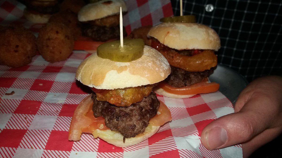 NottinghamFoodLovers tweet media
