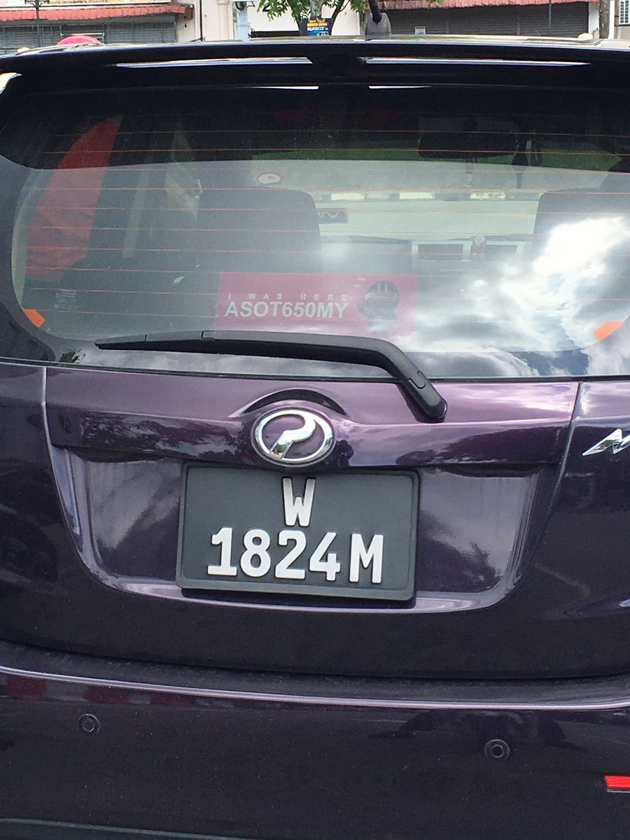 sofastrac's tweet photo. He was there. #asot650my https://t.co/bdIrfafxEm