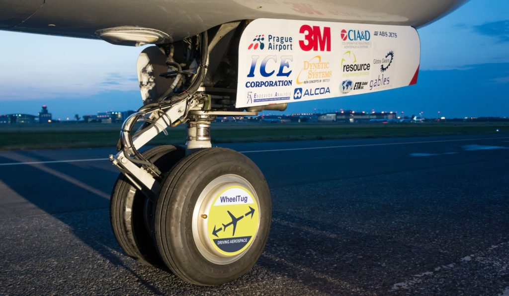 havayolu101's tweet photo. H101: ‘WheelTug’ Ne Zaman Hizmete Girecek? https://t.co/3IuOupILzg #push-back #wheeltug https://t.co/QCzfHrZeVU