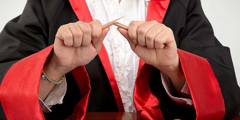 HukukiHaber's tweet photo. Yurt dışında boşananlar için yeni düzenleme 

https://t.co/AuiDJNIkRM https://t.co/M6QkhdOQ34