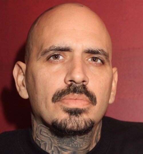 MarioOrozcoTV's tweet photo. Thrilled to announce #CharmingManagement's latest addition. Michael Flores joins a prestigious roster of talented artists. https://t.co/06k8V12OIo
