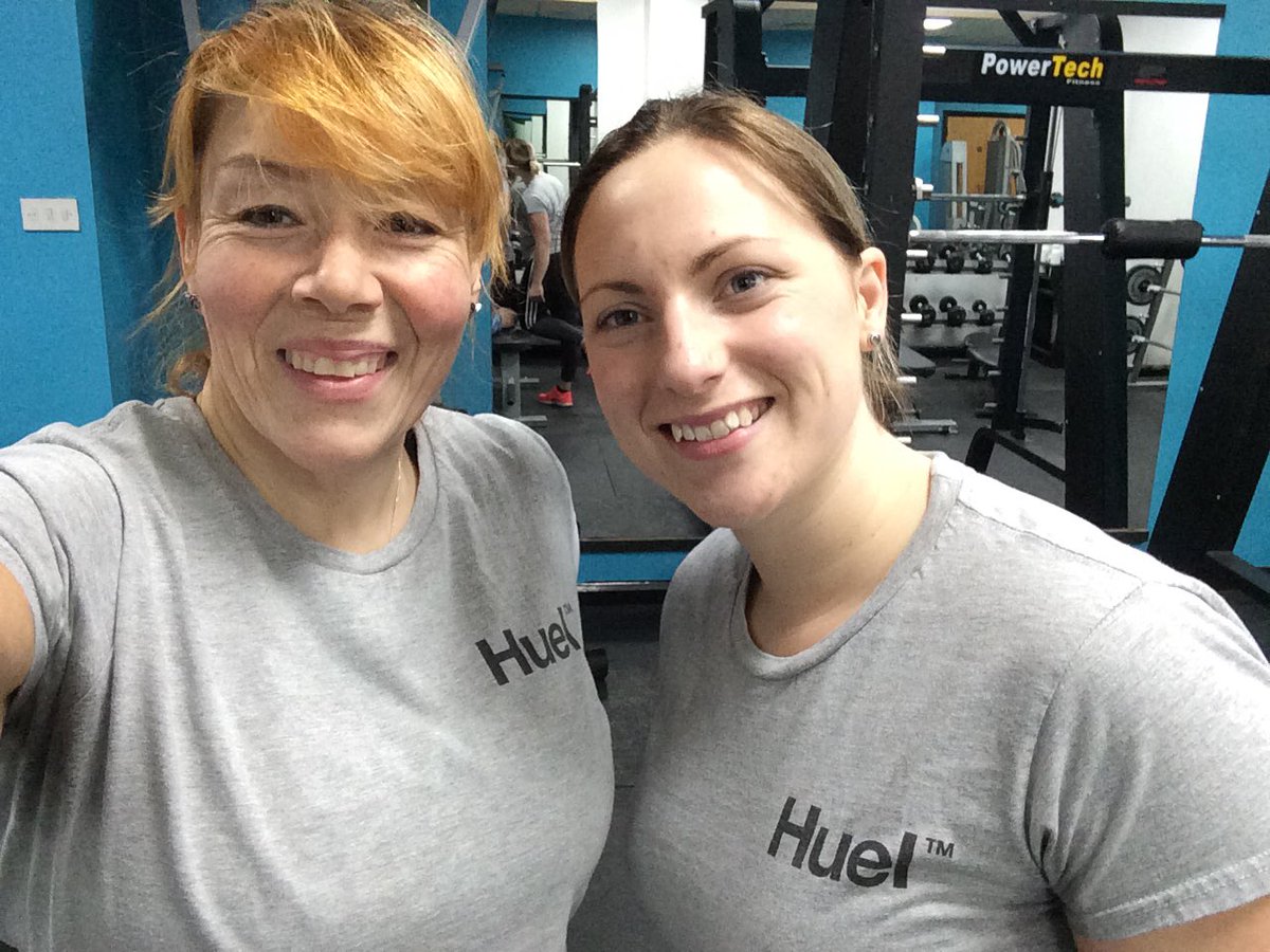 ToraJeffrey's tweet photo. Cardio, weights, 5am, powered by @gethuel. #fitness #EatRight #fuelyourlife https://t.co/eVbFHDyz0H