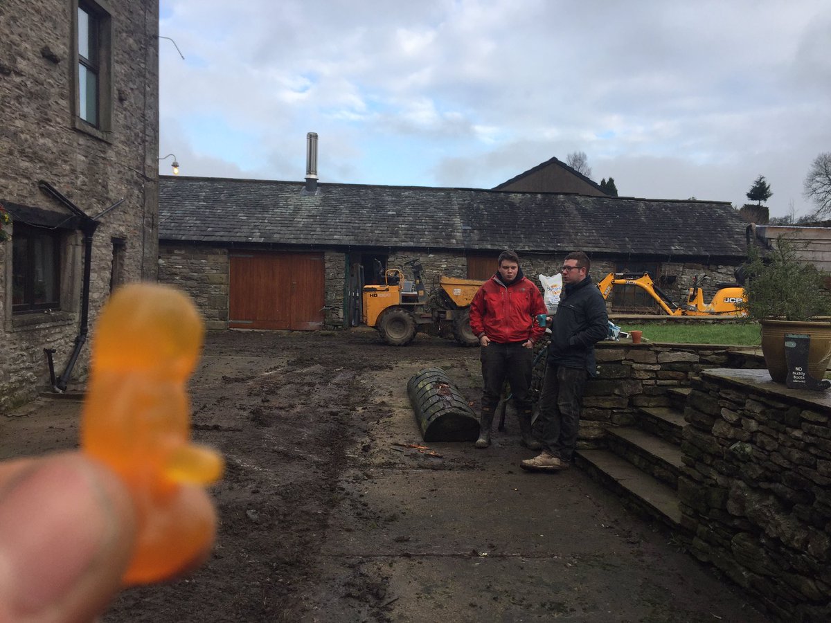 NewIngLodge's tweet photo. On one of our many tea breaks this week and the boys from @wrenfencing brought these.... https://t.co/92ebwhWP5x