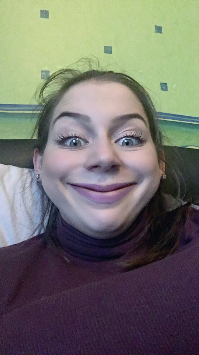 Ryan__Vale's tweet photo. Happy birthday @_emhansford 😊 https://t.co/6CIZ7gdBNK