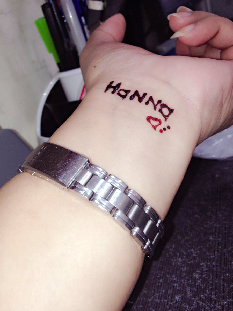 juanna1983's tweet photo. #hennatime https://t.co/MhAiXorfIb