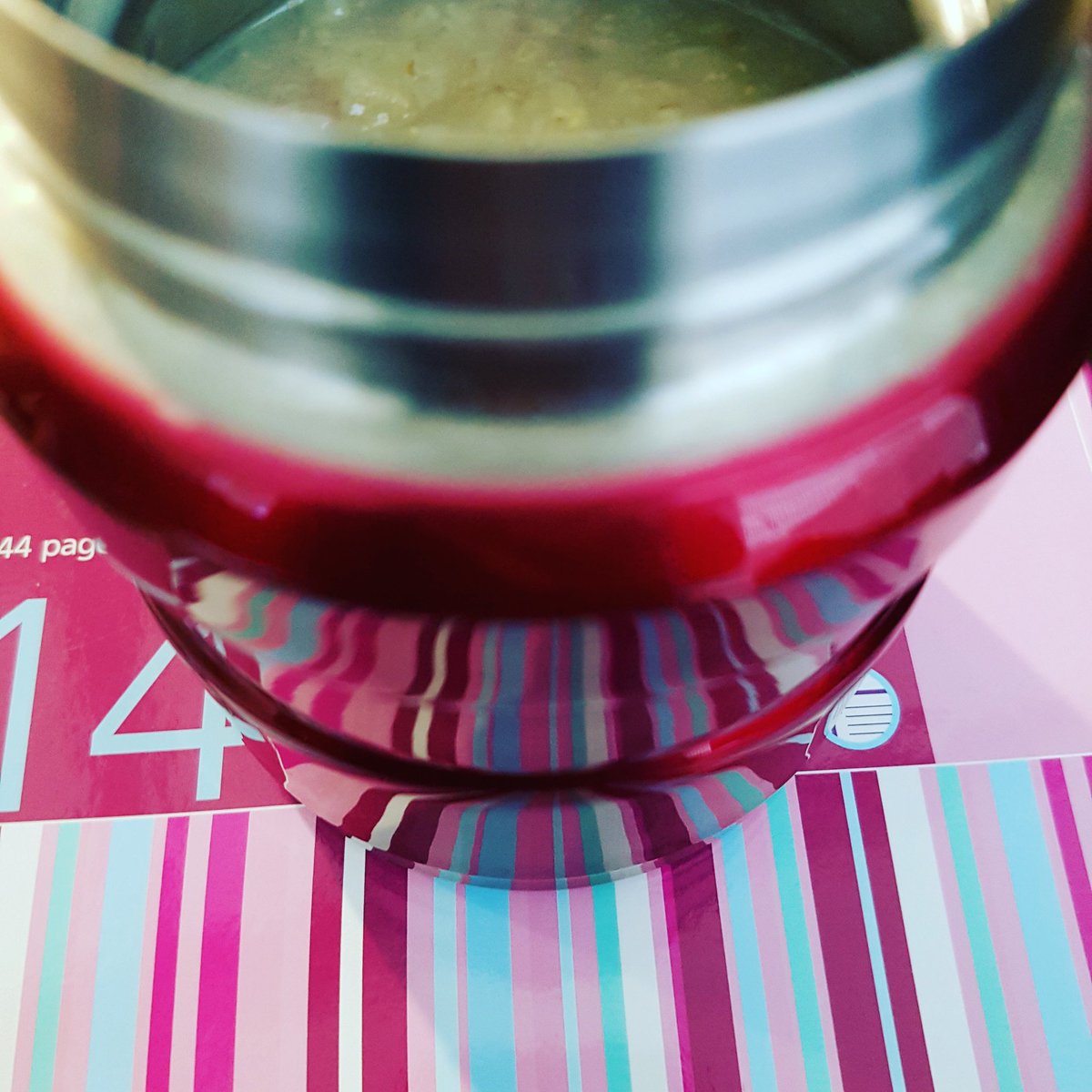 CheerqueenCoUk's tweet photo. breakfast on the go this morning as i hit central london for some networking #cheerqueen #hiltonbound https://t.co/sXJZf2yyQ5