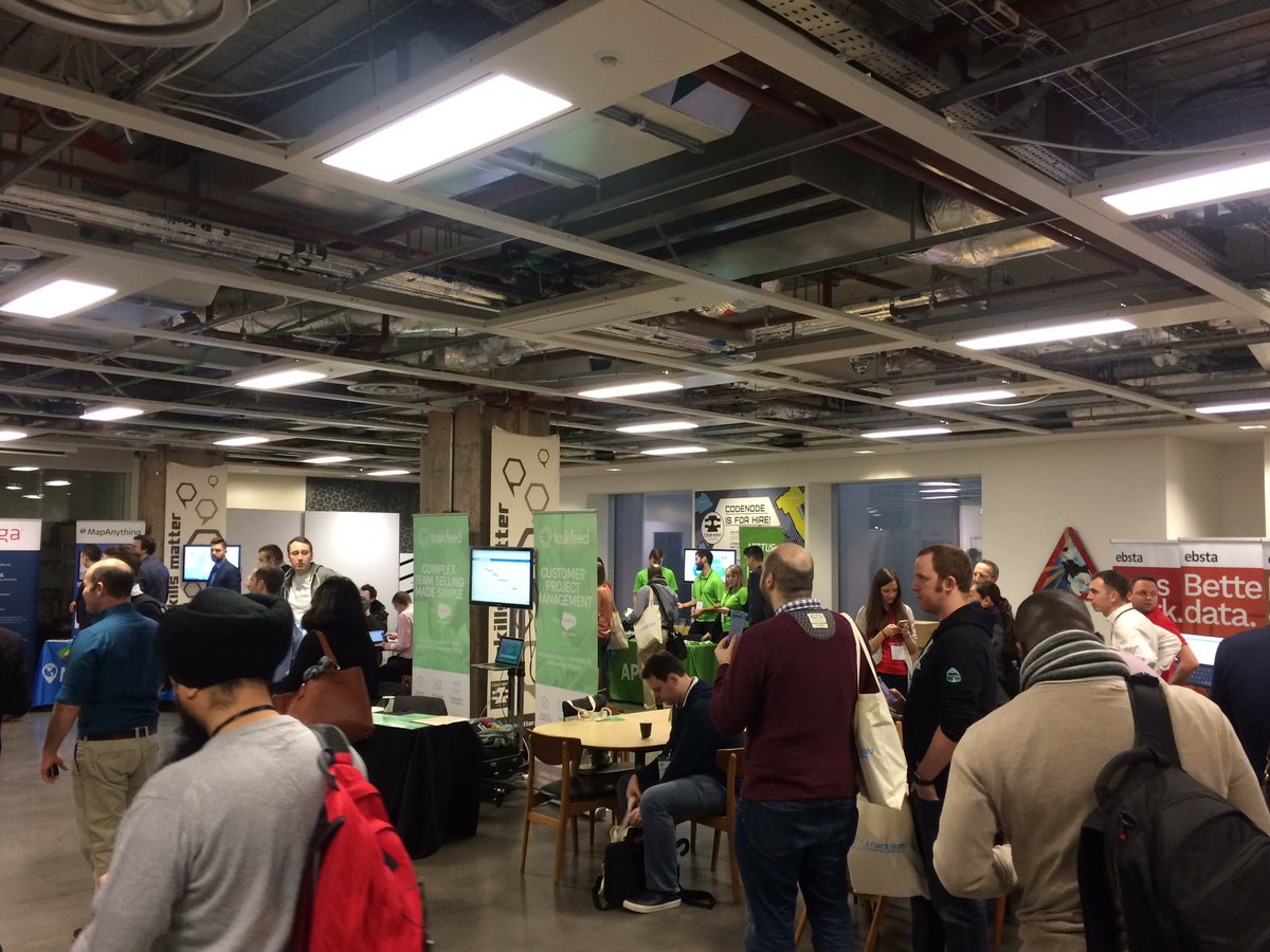 SalesforceEMEA's tweet photo. @LDNsCall pt 2! Our guys are here, catch Lewis and Sam somewhere in there! #LC2017 #salesforce https://t.co/gQaMs6yAqZ